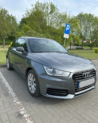 Audi A1 cena 39900 przebieg: 125500, rok produkcji 2016 z Szczecin małe 67